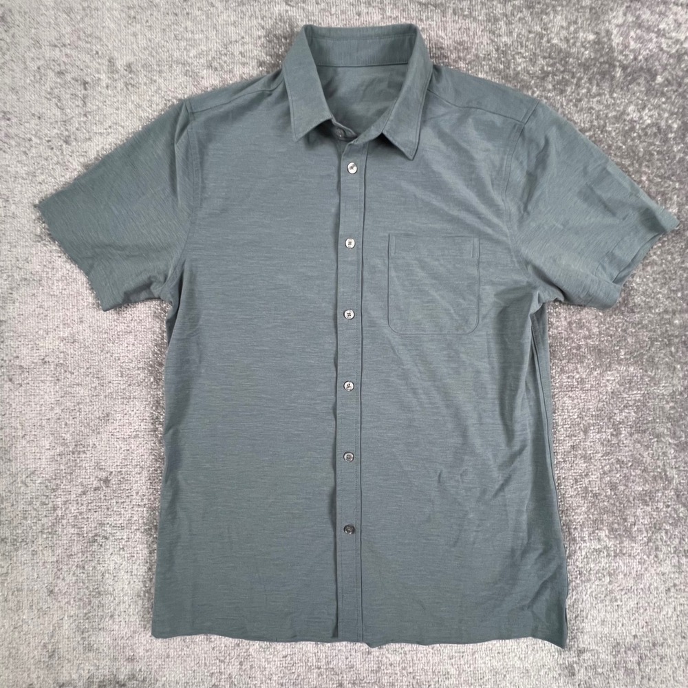 Vuori Mens V184 Short Sleeve Button Down Shirt Blue Gray Stretch Size Medium